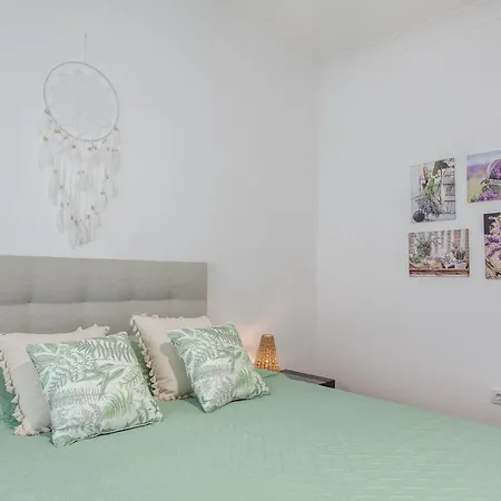 Beachside First Floor *
